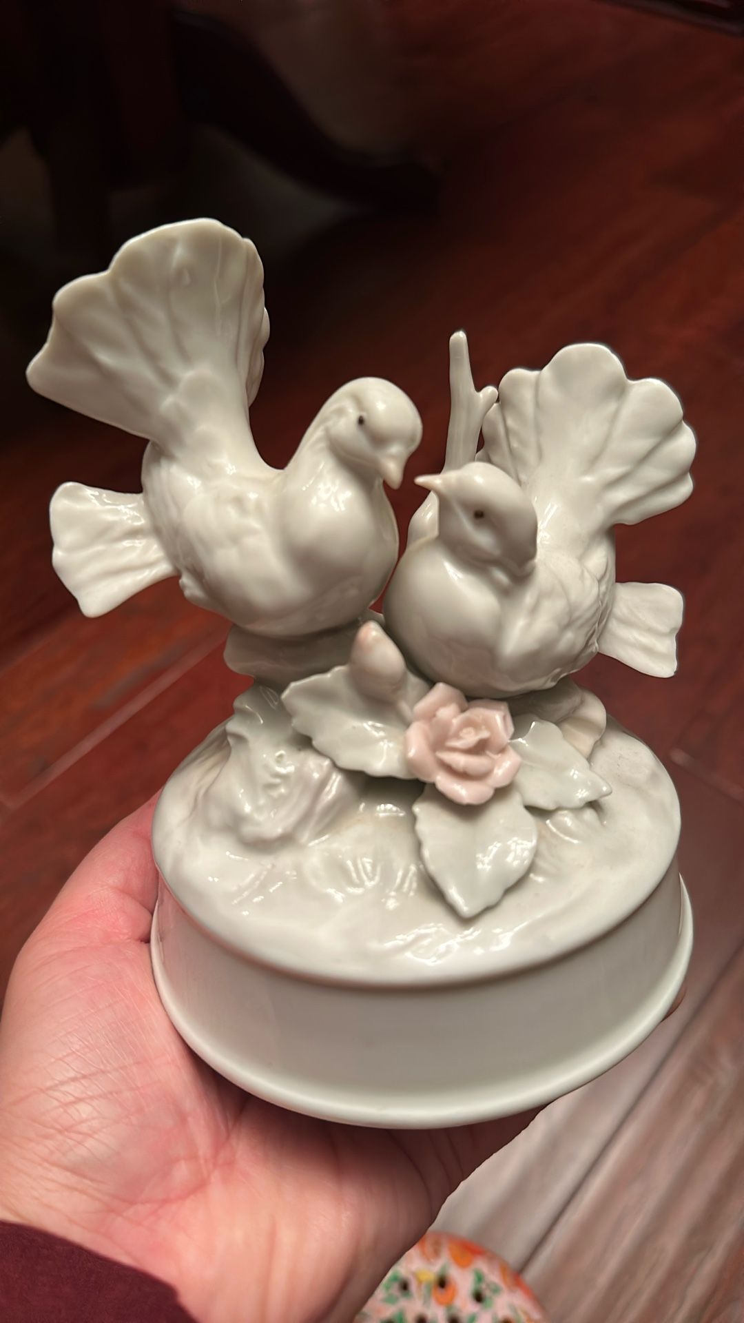 Arnart Porcelain Musical Figurine 