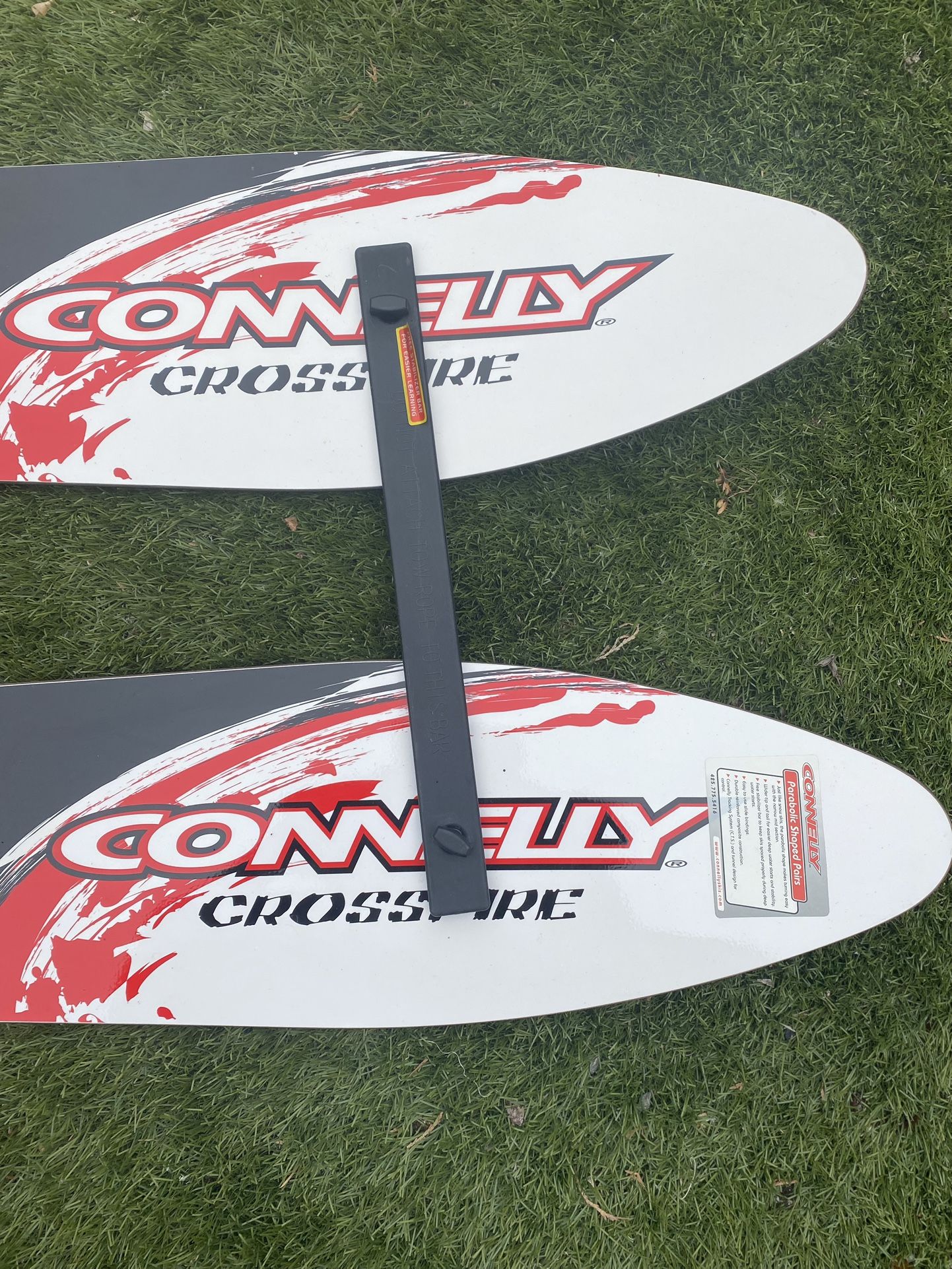 Connelly Crossfire Escape Series Training Water Skis for Sale in Bellevue,  WA - OfferUp