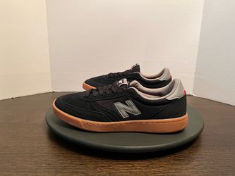 new balance skate shoes