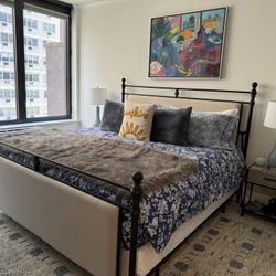 King Sized Bedroom Set 