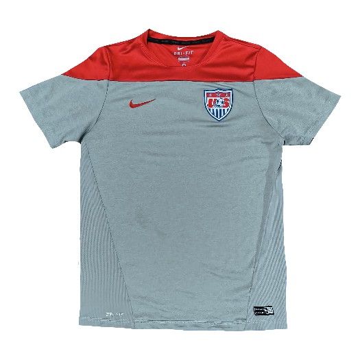 Nike 
- Team USA 
- Vintage 
- Training Jersey 
- Size M 
- Color Gray & Red