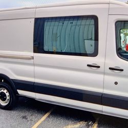 Furniture And Apliance Delivey