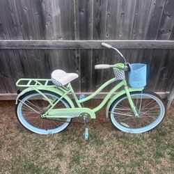 Huffy Women's Beach Cruiser Bike