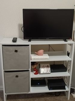 Shelf with cubbies