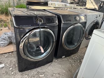 SAMSUNG WASHER AND DRYER