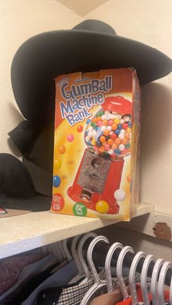 Gumball machine bank