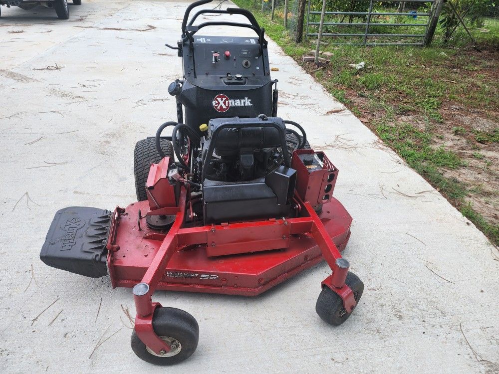 Exmark Vantage Stander 52 Inch Lawn Mower 