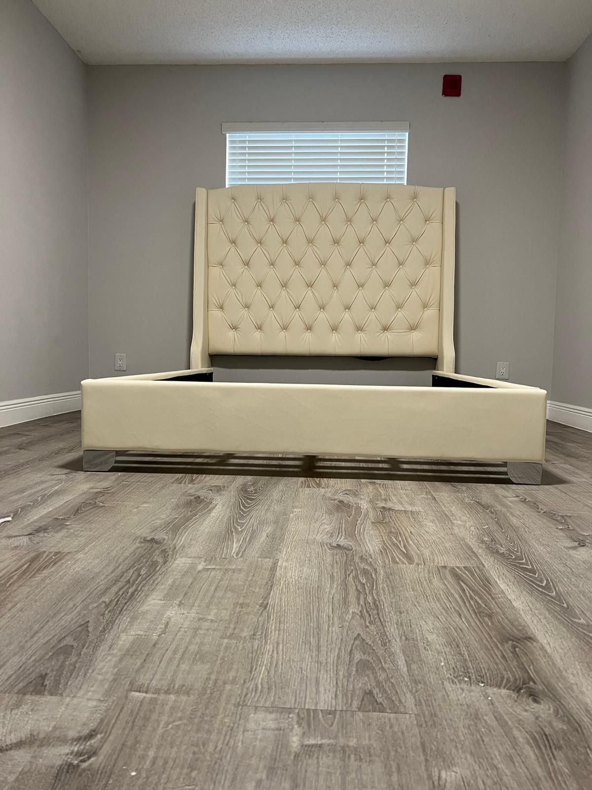 Queen Bed Frame / Financing Available for Sale in Hialeah, FL OfferUp