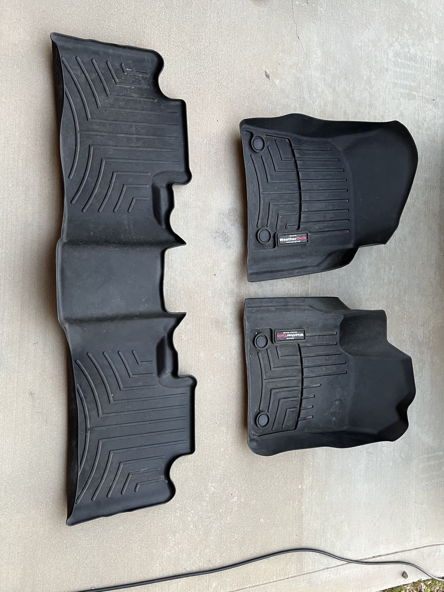 WeatherTech Mats For Jeep Grand Cherokee for Sale in Yucca Valley, CA