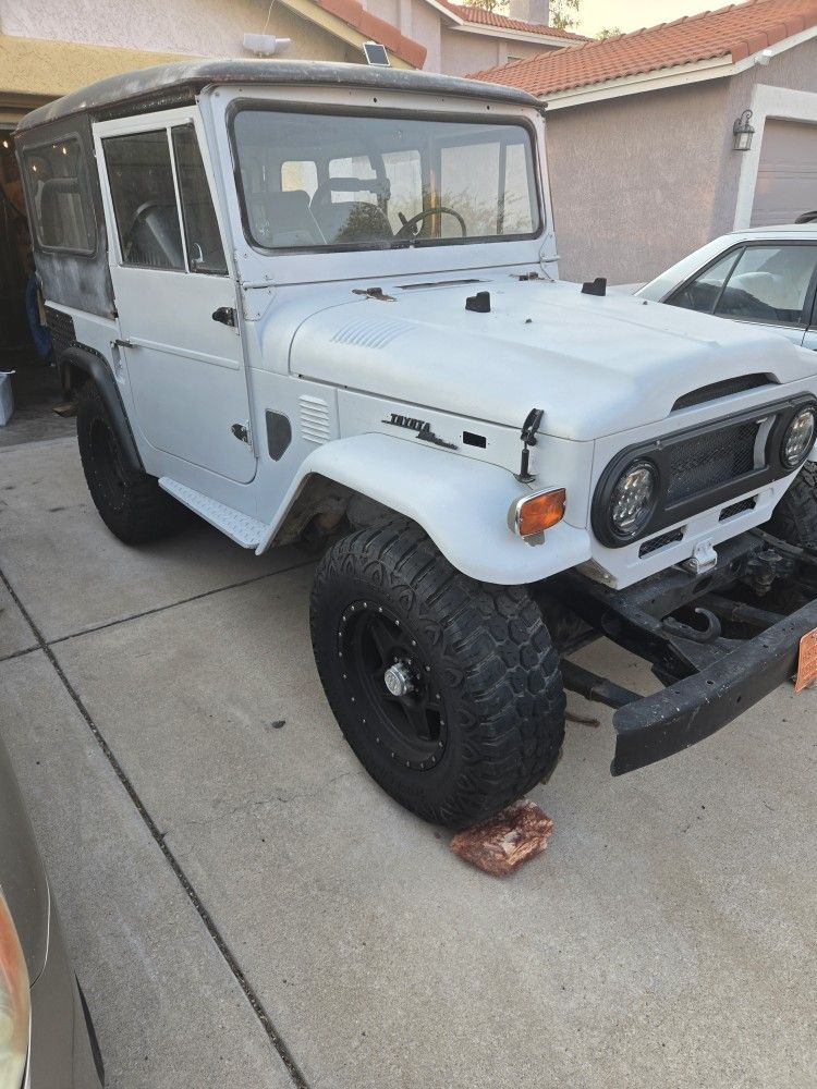 74 Fj Toyota Landcruiser
