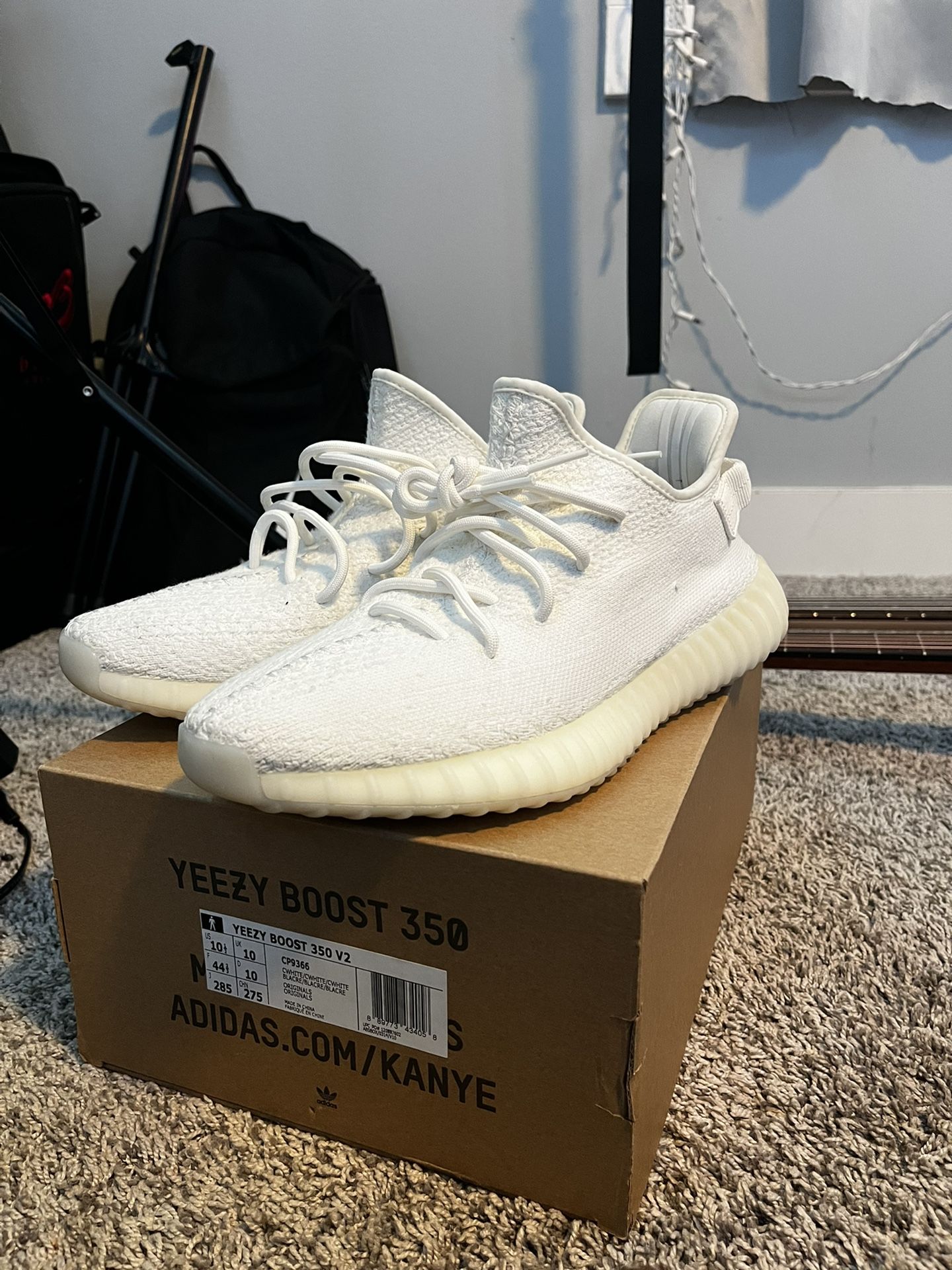 Adidas Originals Yeezy Boost 350 V2 Cream White CP9366 - Size 10.5