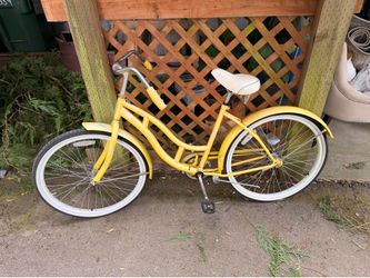 Schwinn women’s single speed cruiser