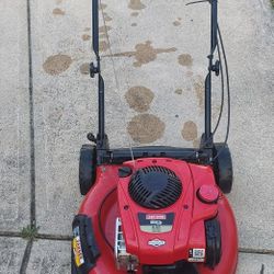 Self Propelled Lawn Mower Craftsman  Gold 6.25