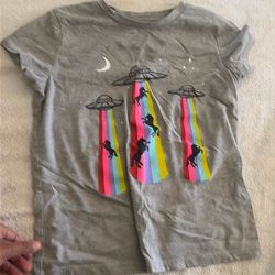 A rainbow wish unicorn shirt size 10 in kids