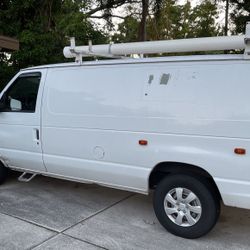 2005 Ford Cargo Van