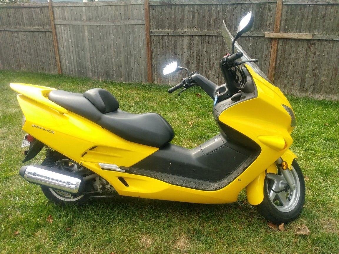 2003 honda reflex 250 Scooter