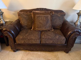 Traditional Wood-Trim Loveseat with Paisley Fabric
