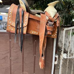 Silla De Caballo Horse Saddle 