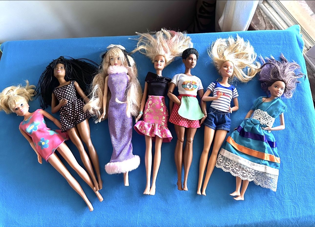 Kids Vintage Barbie’s Bundle