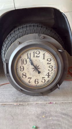 Large wall clock