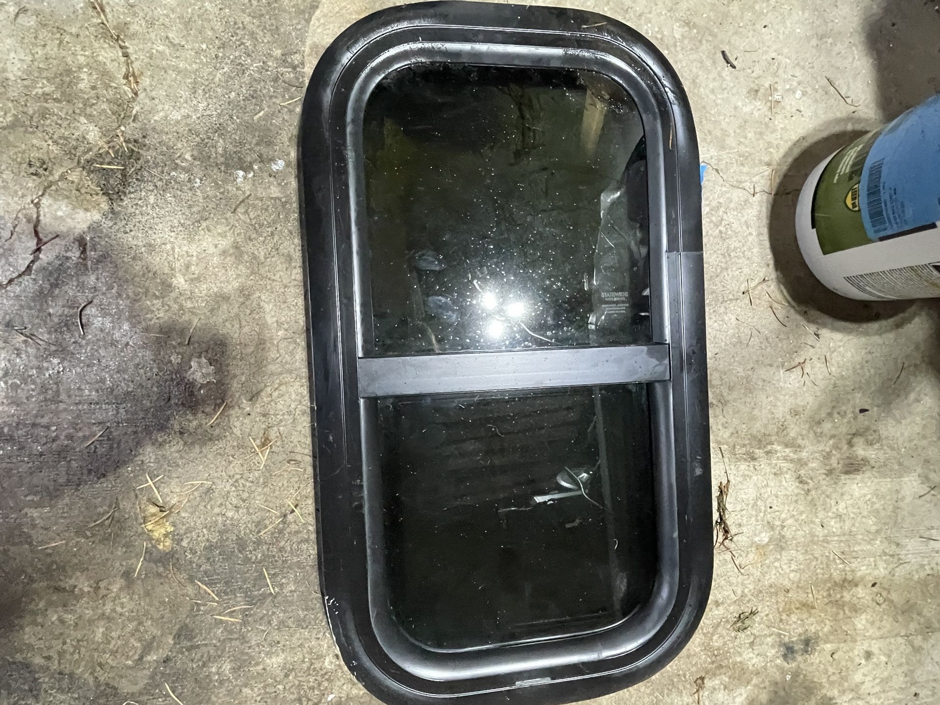 RV Window 