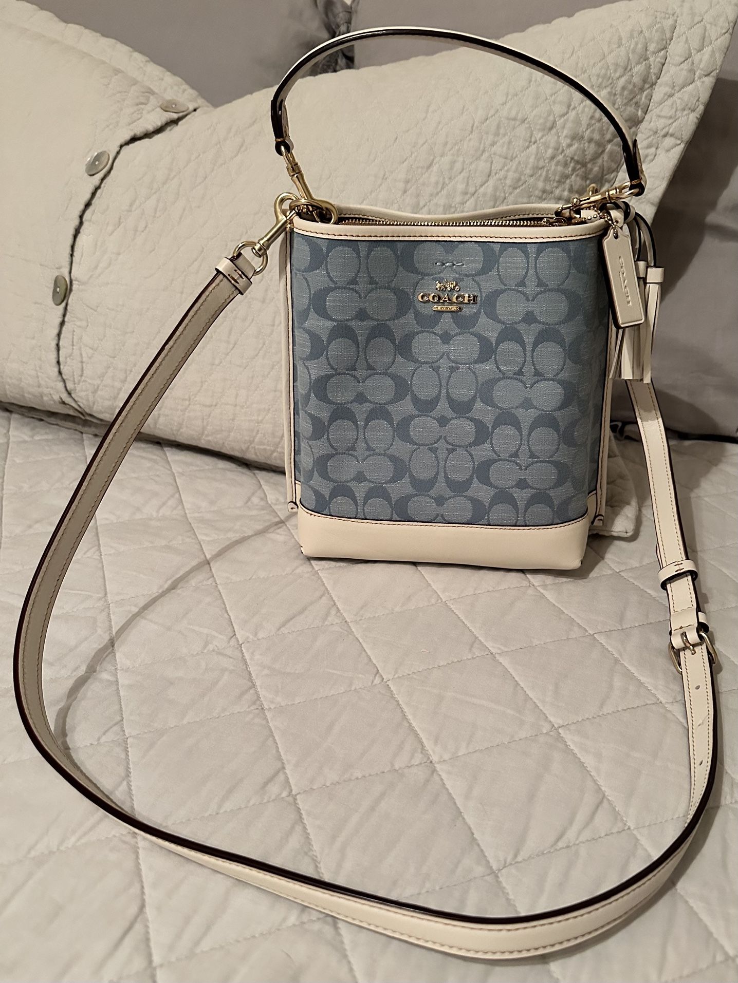  Coach Mollie Bucket Bag 22 