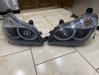 Kenworth T680 Headlights 2013-2020
