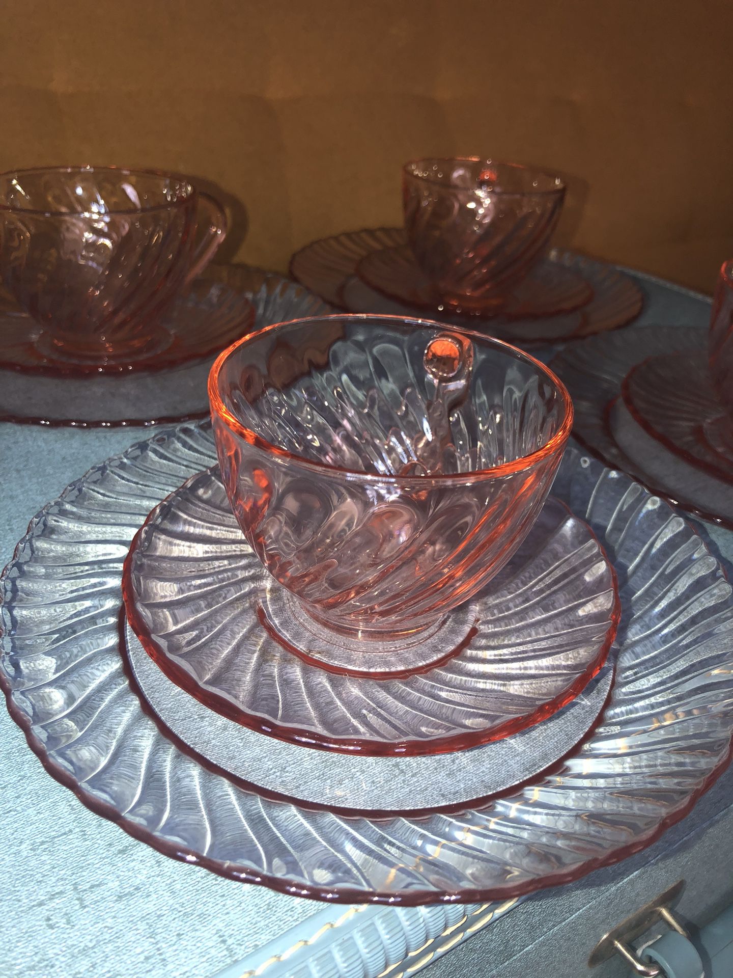 Vintage Arcoroc France Rosaline Pink Swirl Tea Cups, Saucers Glass, AND Dinnerware 