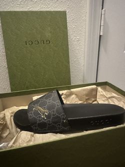 Women Gucci Slides Size 8