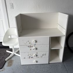 Free IKEA Study Table And Chair