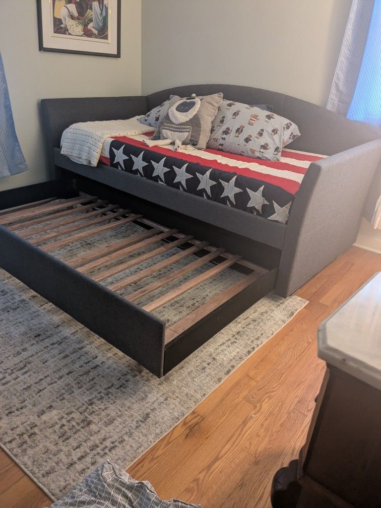 Moving Sale Everything Must Go Nov 21 Weekend