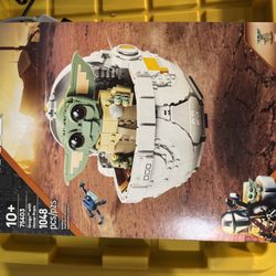 LEGO Star Wars: The Mandalorian Grogu With Hover Pram  75403