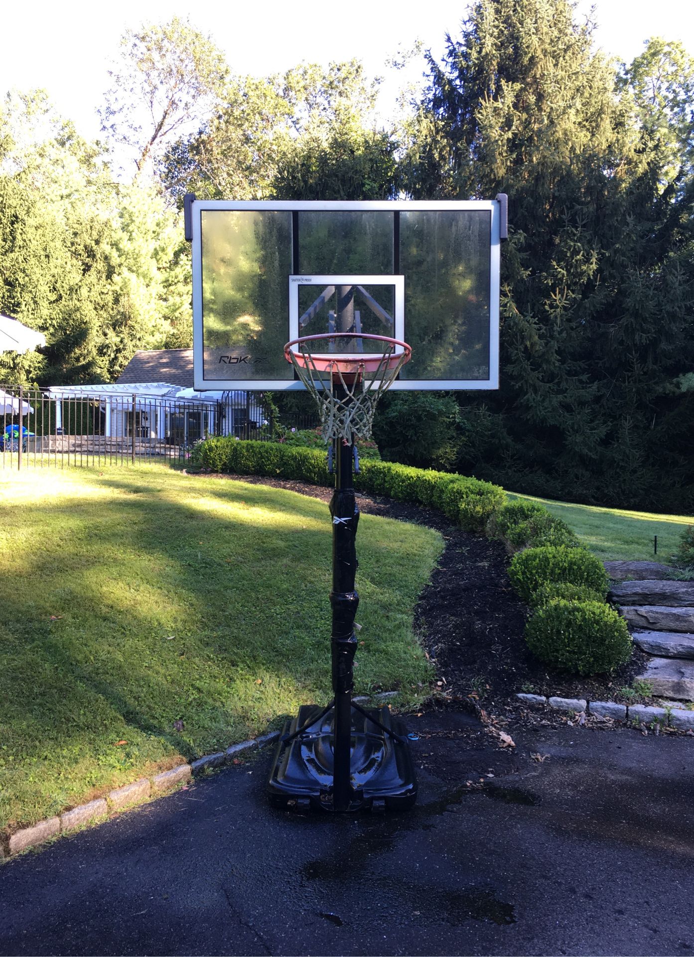 RBK Adjustable Basketball HOOP