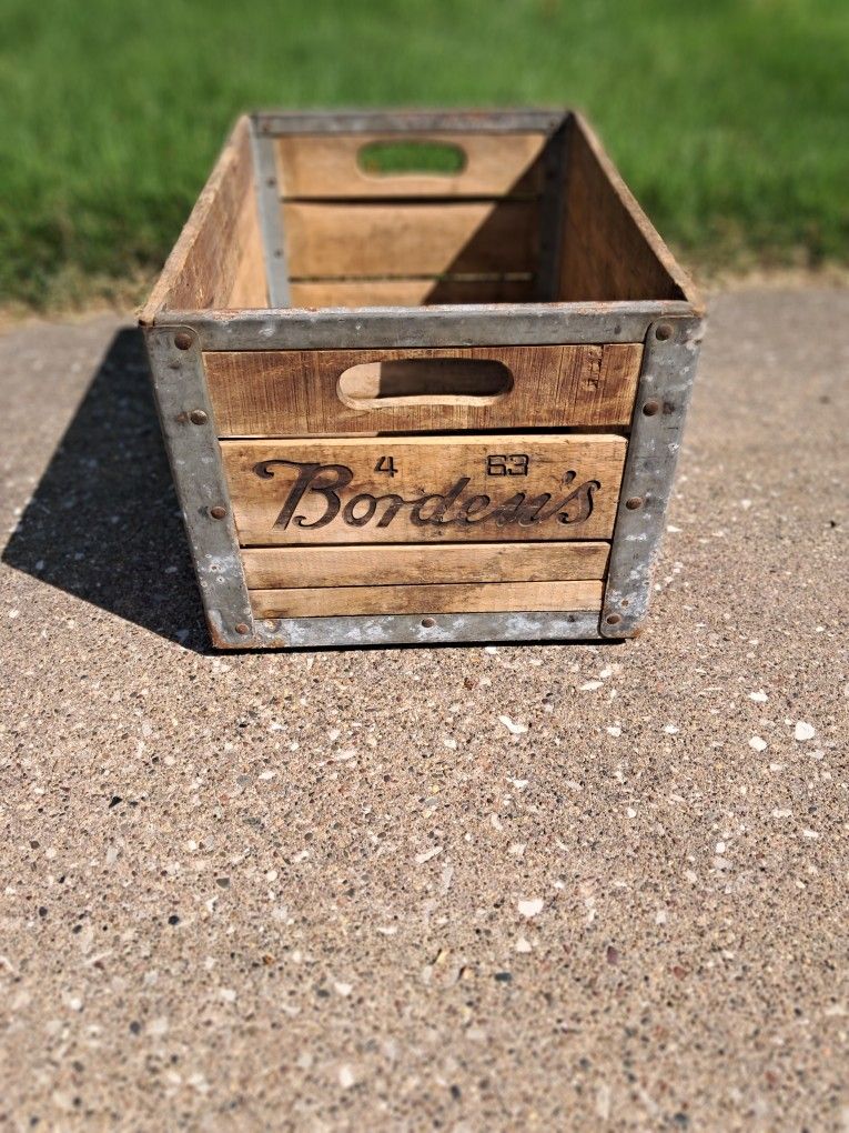 Vintage Borden's Milk Crate 