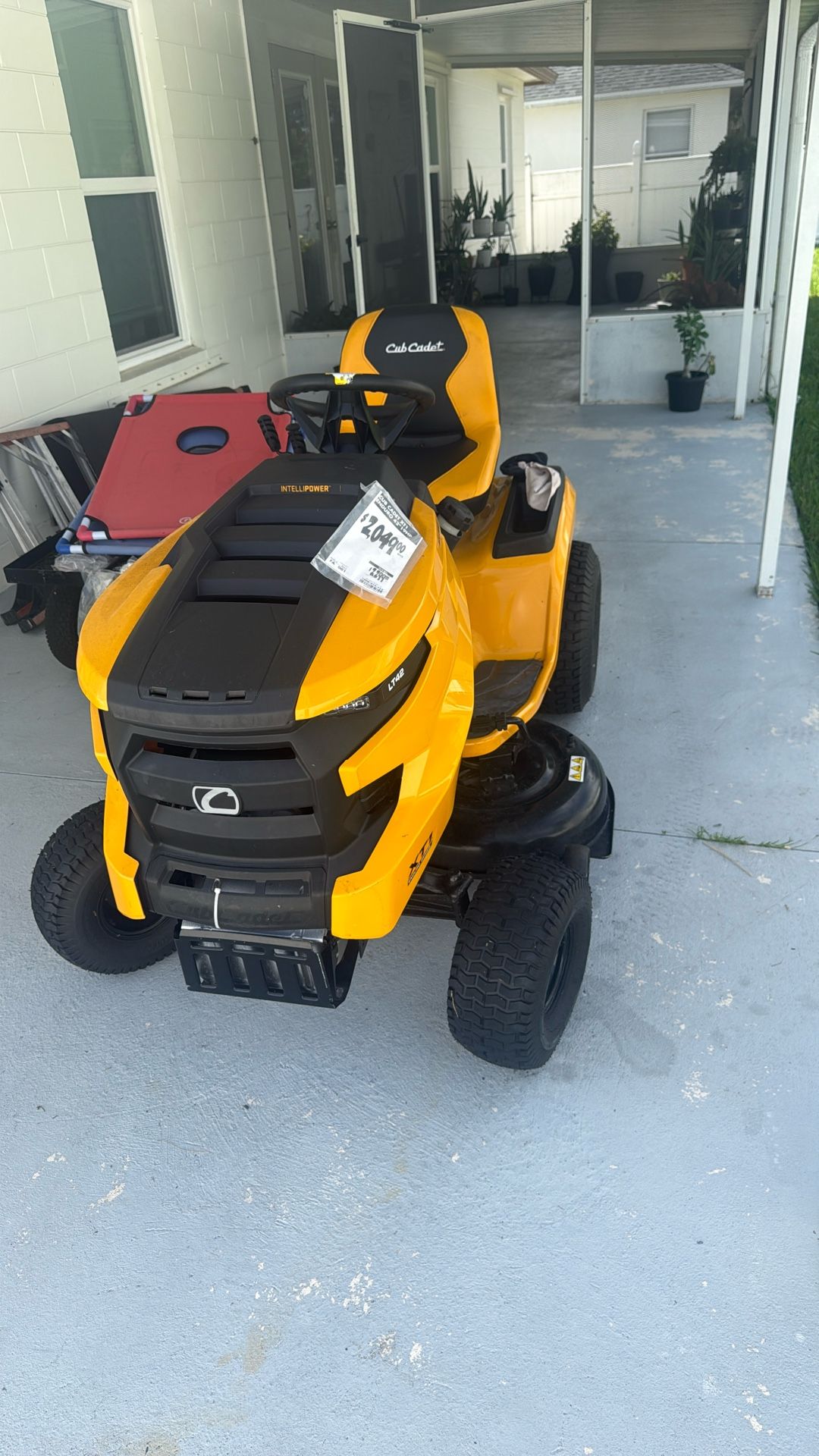 Riding Lawn Mower 2025