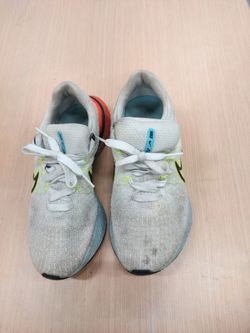 Nike Women's React Infinity Sneakers Running Shoes Size 7.5