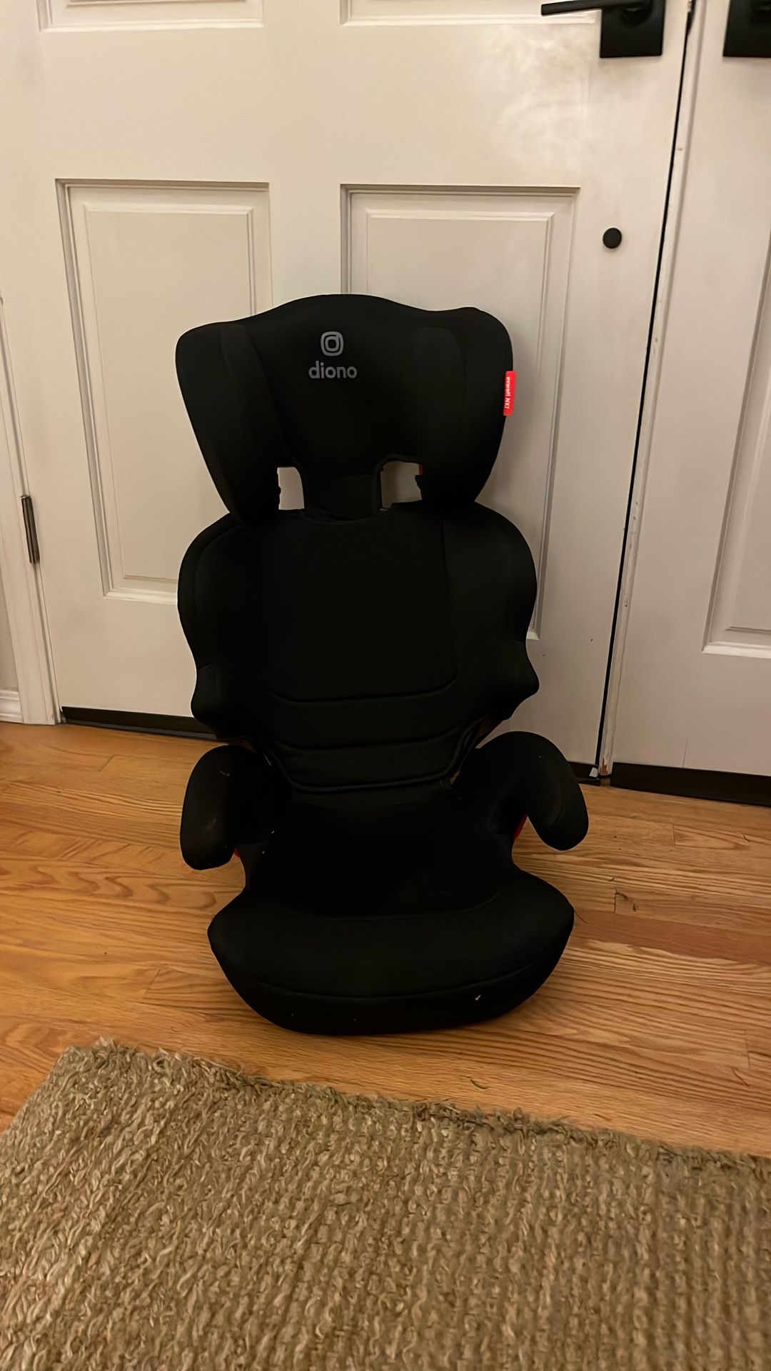 Diono Everett NXT Booster Seat
