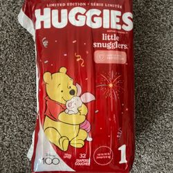 32 Huggies Little Snugglers, Size 1