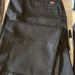 USED- Men’s Red Kap Pants 