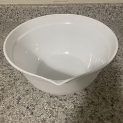 large round white plastic fret