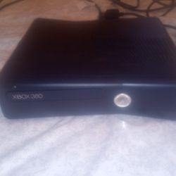 XBOX 360 (No Controller) 