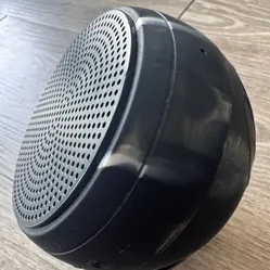 SPEAQUA Portable Bluetooth Speaker – Black – Pre-Owned