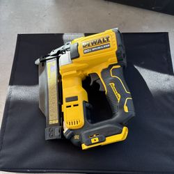 Dewalt 23 Gauge Nailer (Tool only) used Good Condition