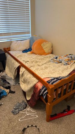 $20 OBO wood bedframe twin