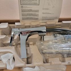 Delta Bathroom Faucets 574-mpu-dst Chrome