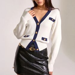 Commense Contrast Trim Metal Button Cardigan