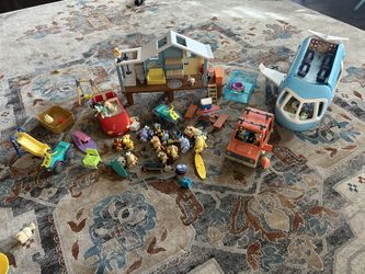 Bluey Plane And Beach House Combo Set