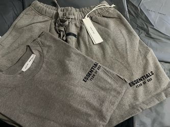 Fear of God Essentials T-Shirt and Shorts Set