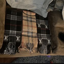 Burberry Louie Fashion  Scarfs 