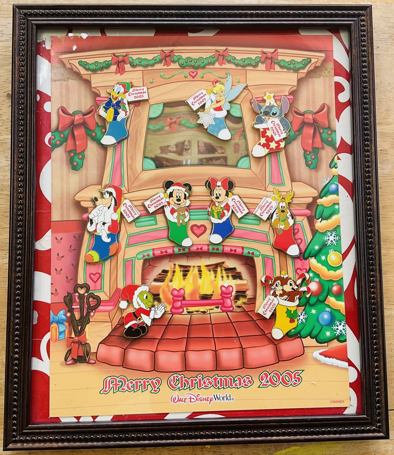 Disney 2005 Christmas Stitch Stocking Pin Set